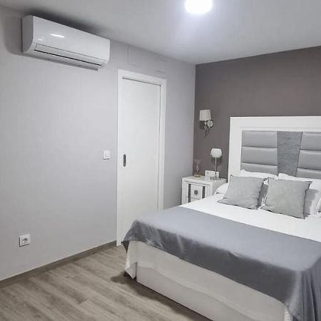 Virrey Del Pino - Apartamento En Baena Eksteriør billede