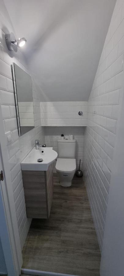 Virrey Del Pino - Apartamento En Baena Eksteriør billede