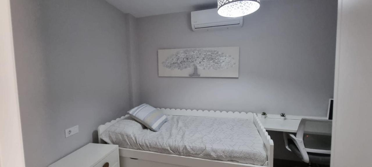 Virrey Del Pino - Apartamento En Baena Eksteriør billede